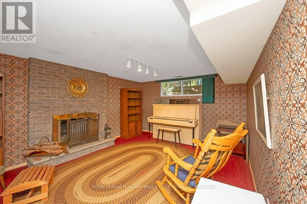 2063 WATERS EDGE DRIVE