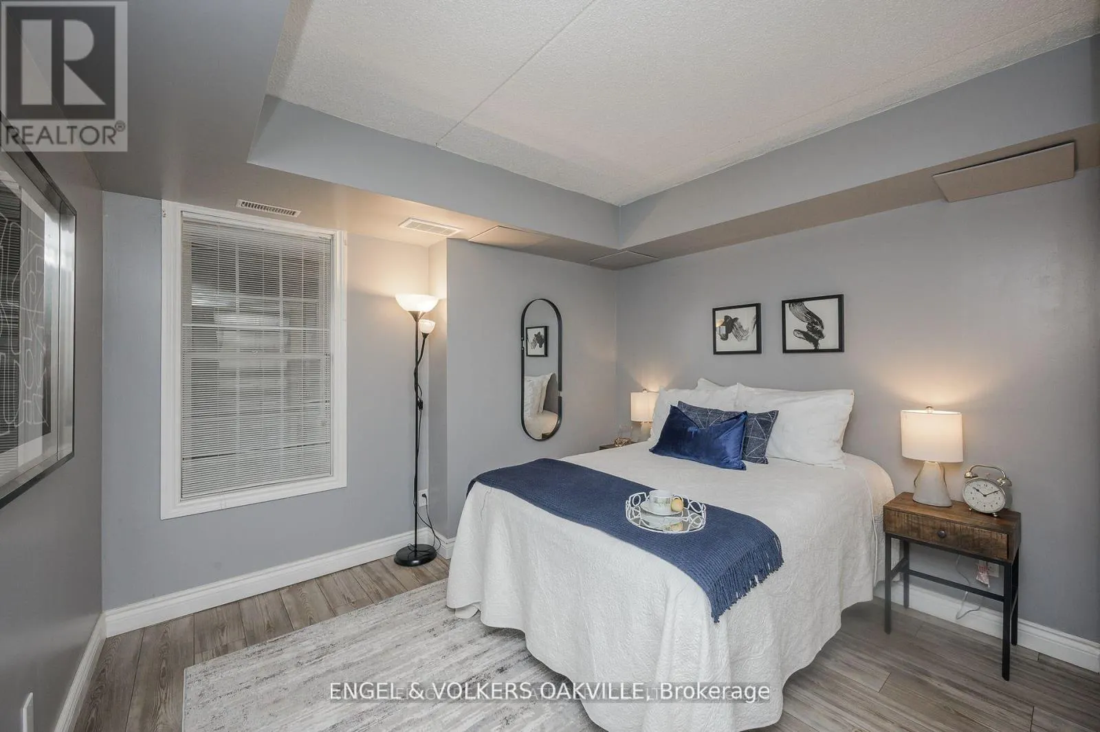 308 - 1810 WALKERS LINE