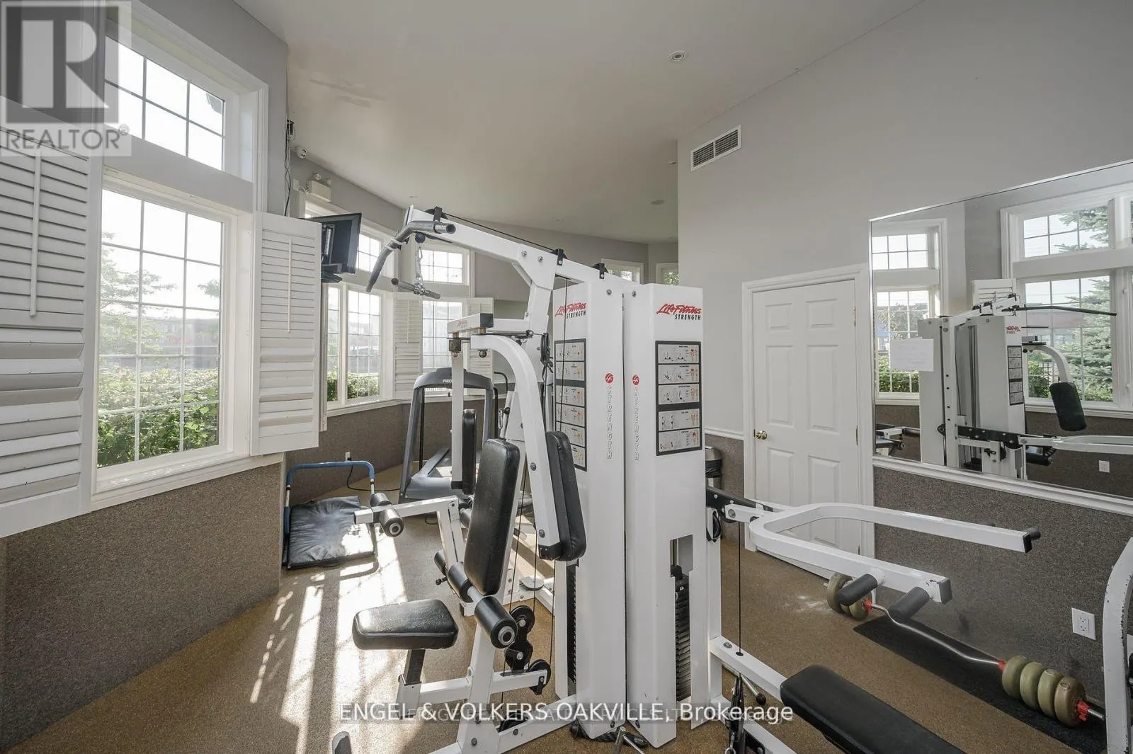 308 - 1810 WALKERS LINE