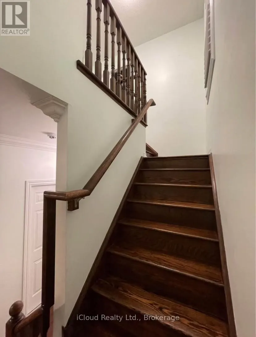 17 - 651 FARMSTEAD DRIVE