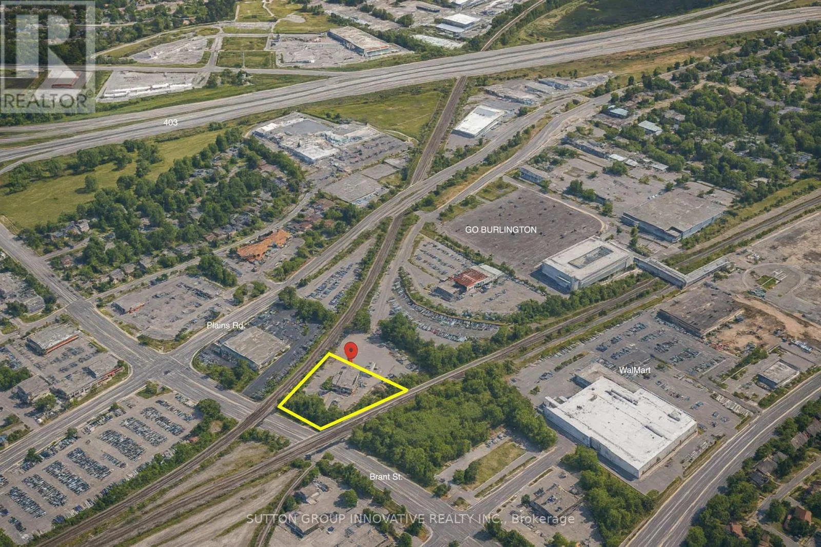 2070 QUEENSWAY DRIVE