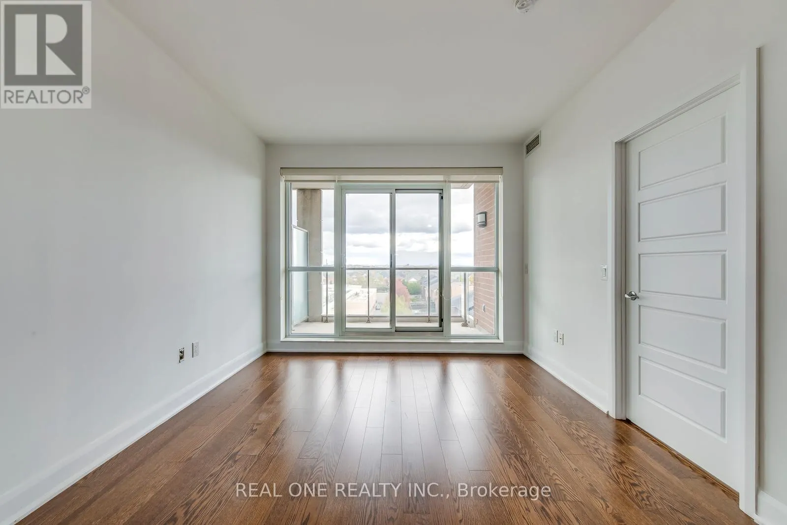 608 - 2470 PRINCE MICHAEL DRIVE