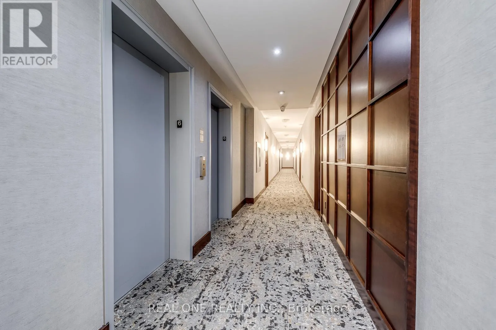 608 - 2470 PRINCE MICHAEL DRIVE