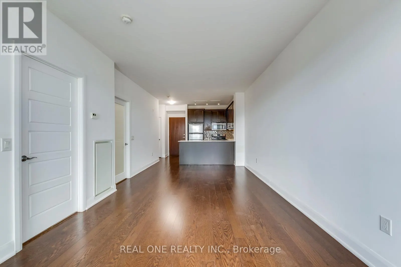 608 - 2470 PRINCE MICHAEL DRIVE