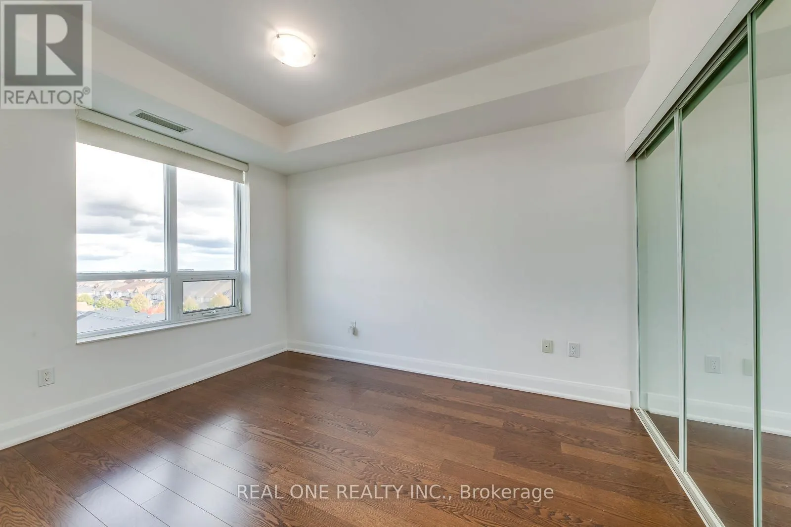 608 - 2470 PRINCE MICHAEL DRIVE