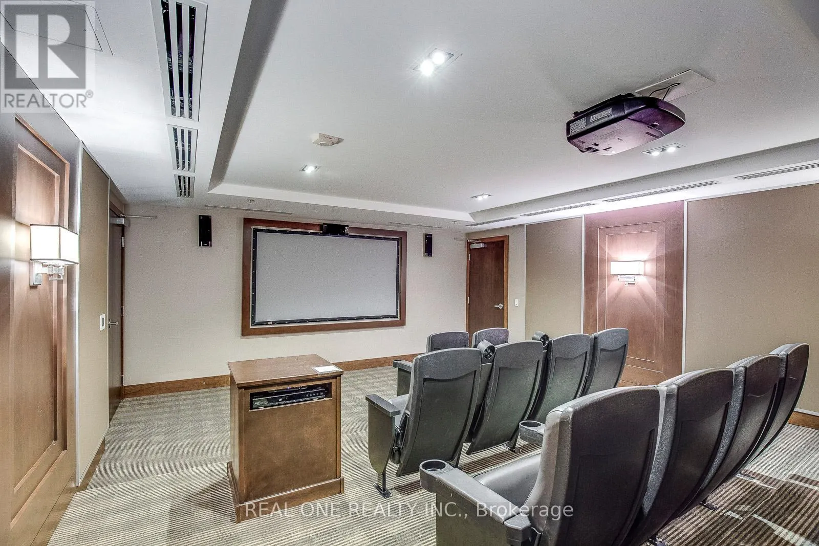 608 - 2470 PRINCE MICHAEL DRIVE