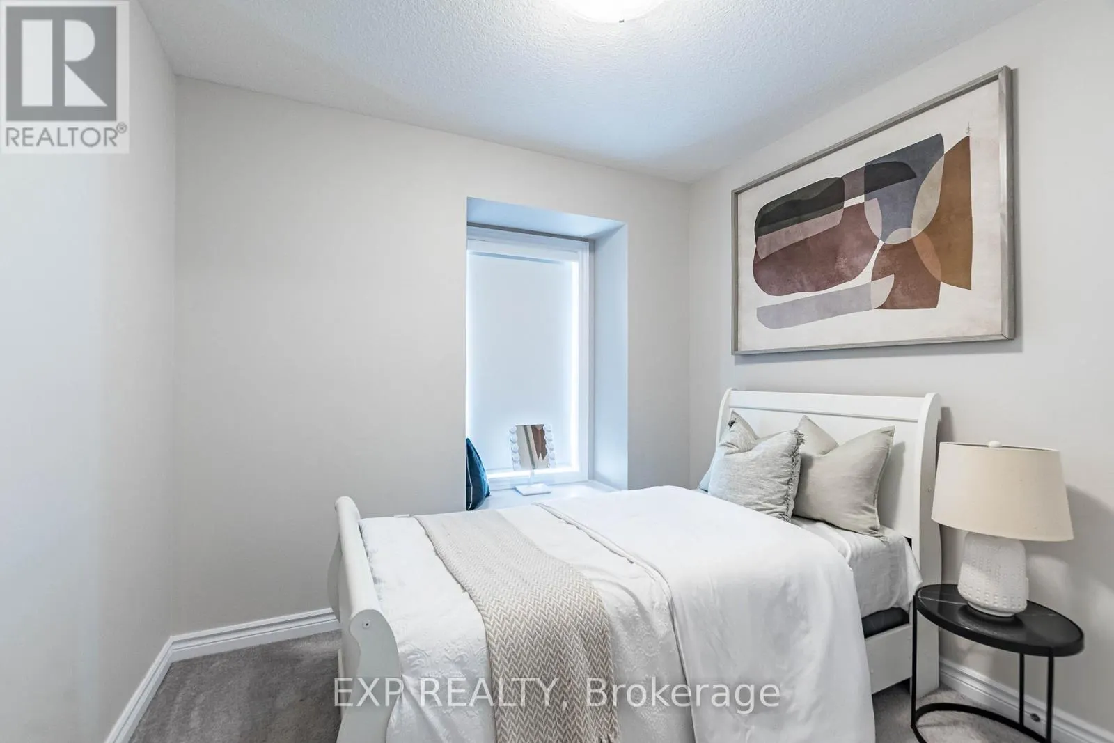 7 - 445 ONTARIO STREET S