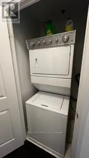 208 - 65 SPEERS ROAD