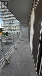 208 - 65 SPEERS ROAD