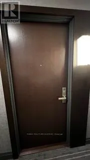 208 - 65 SPEERS ROAD