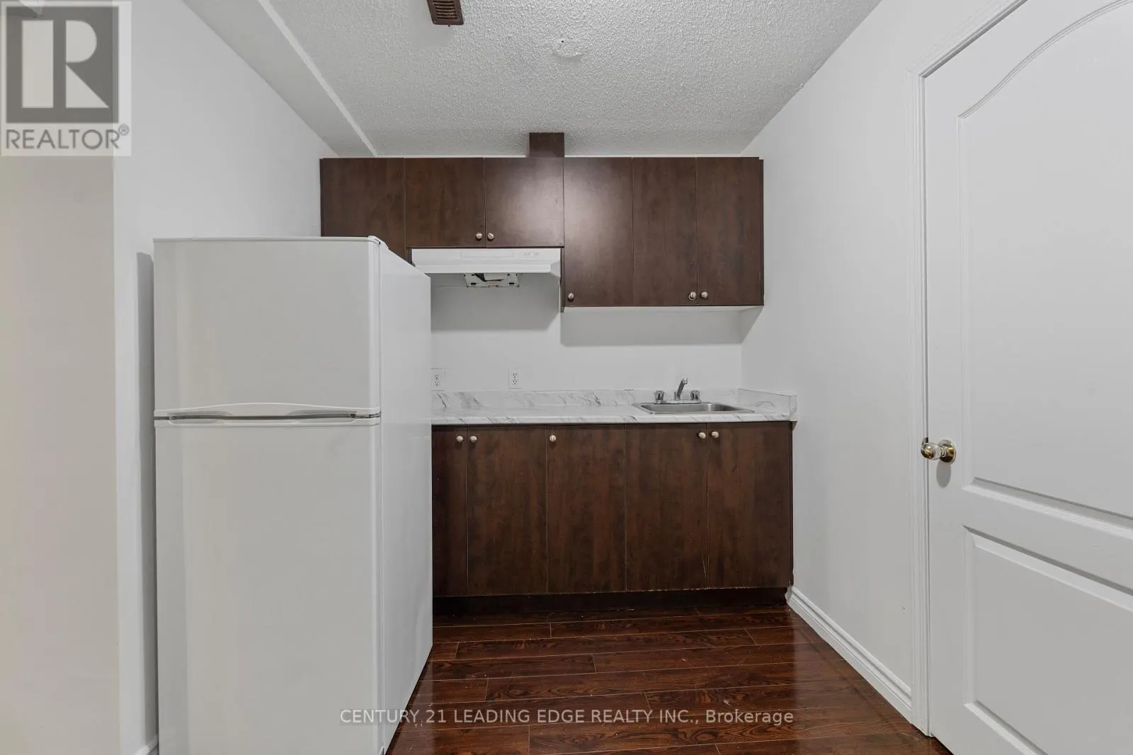 1339 BRANDON TERRACE