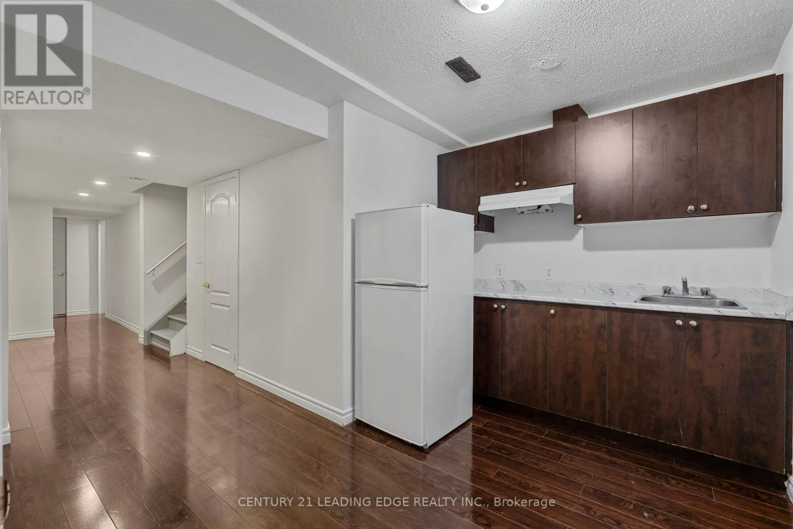 1339 BRANDON TERRACE