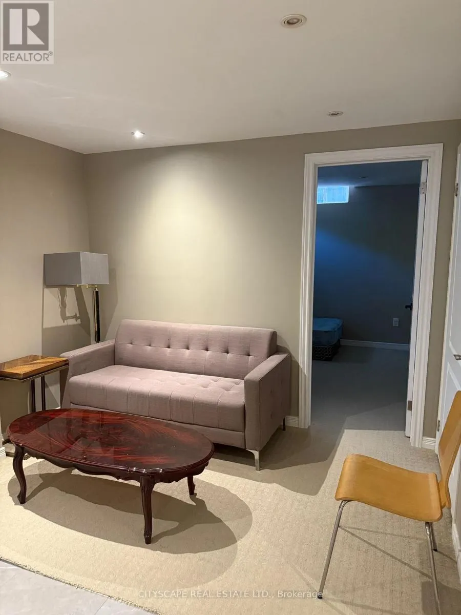 546 HARTLEY BOULEVARD