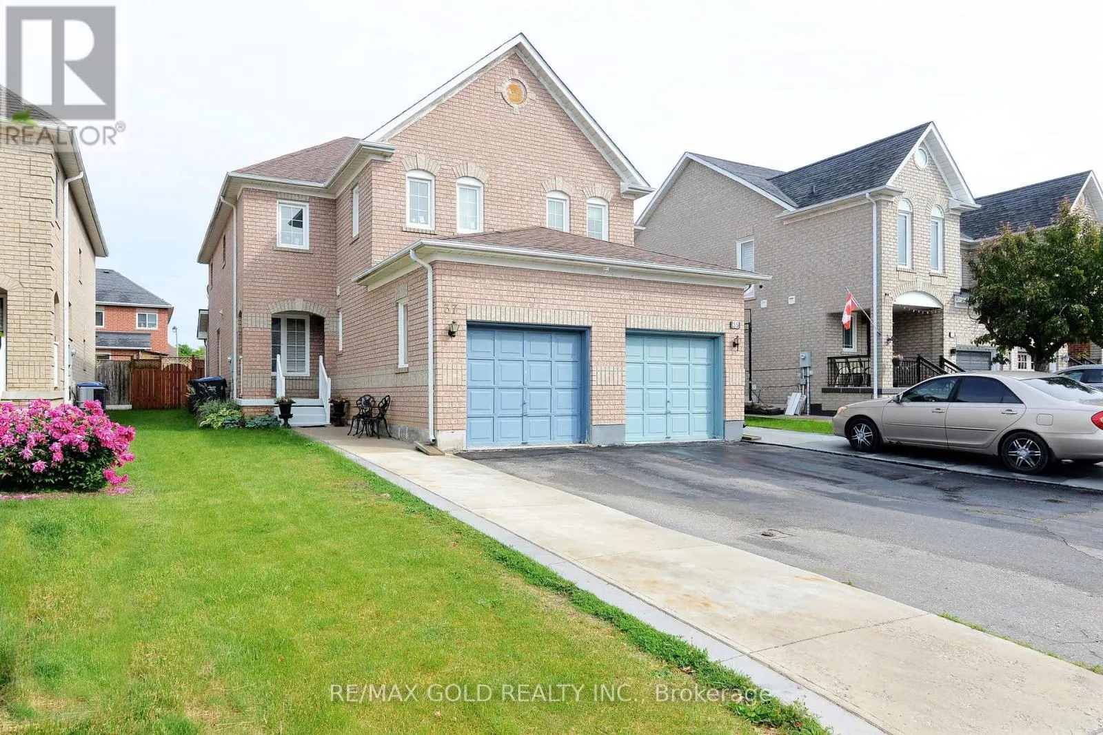 37 PRAIRIE ROSE CIRCLE