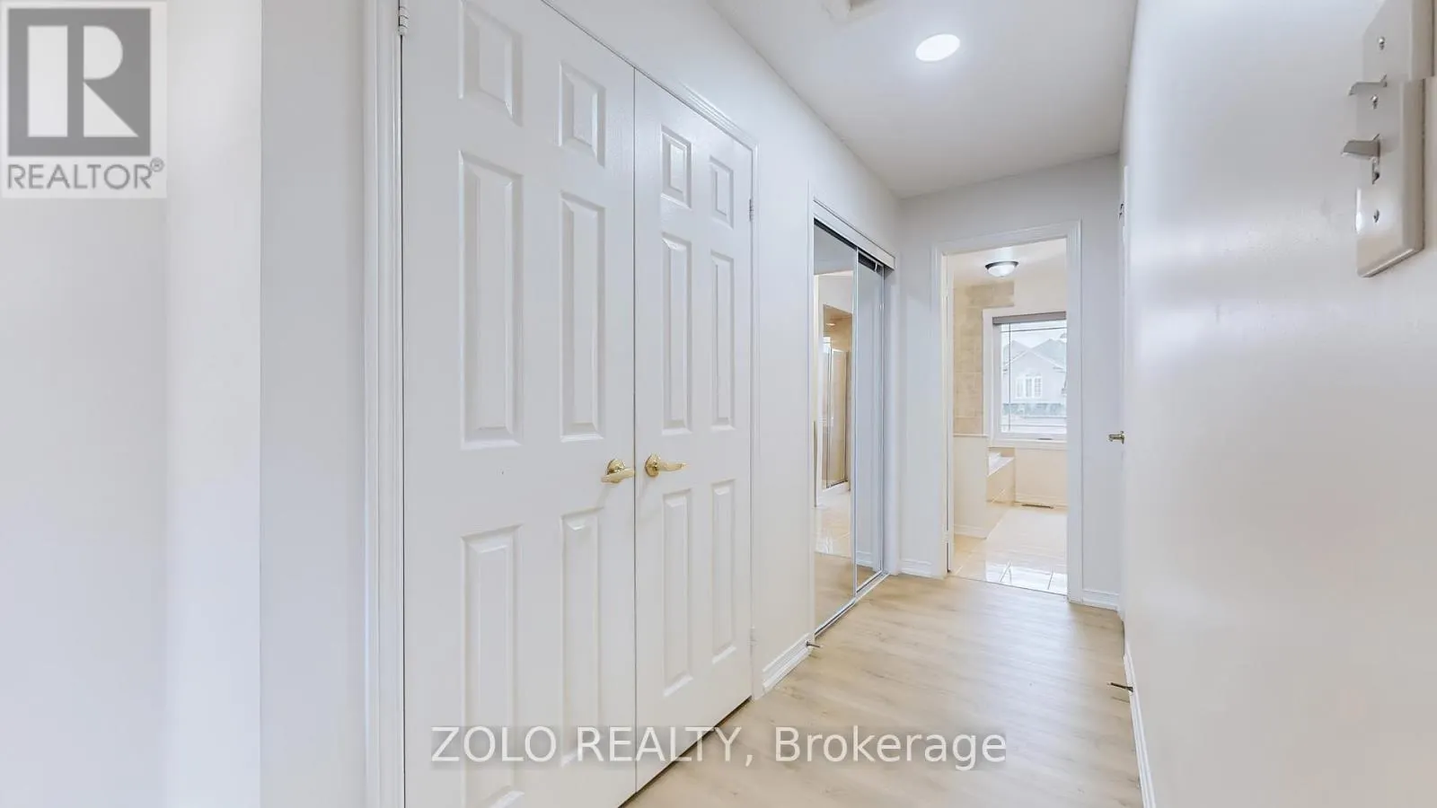 21 RIVER HEIGHTS DRIVE