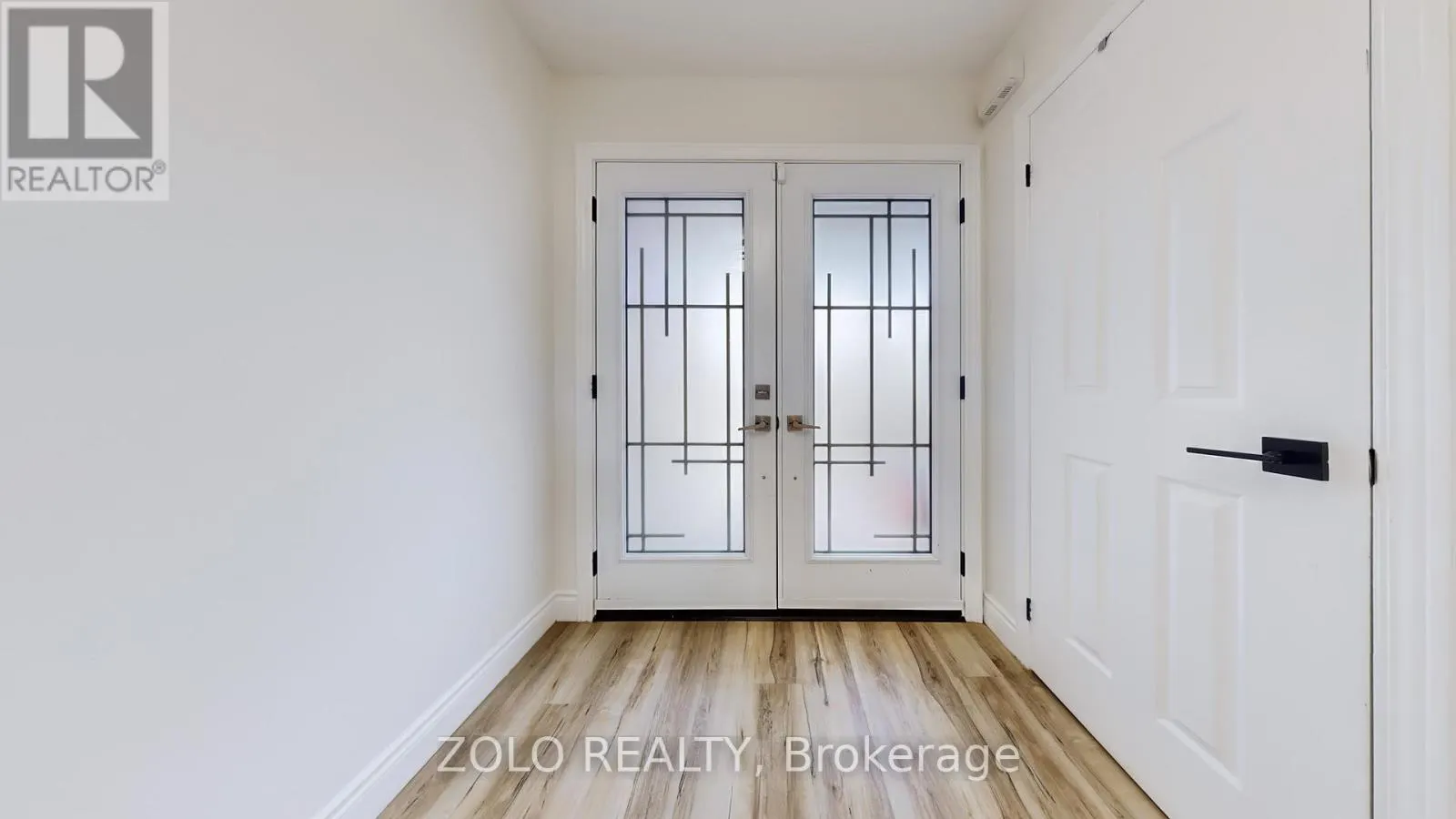 21 RIVER HEIGHTS DRIVE