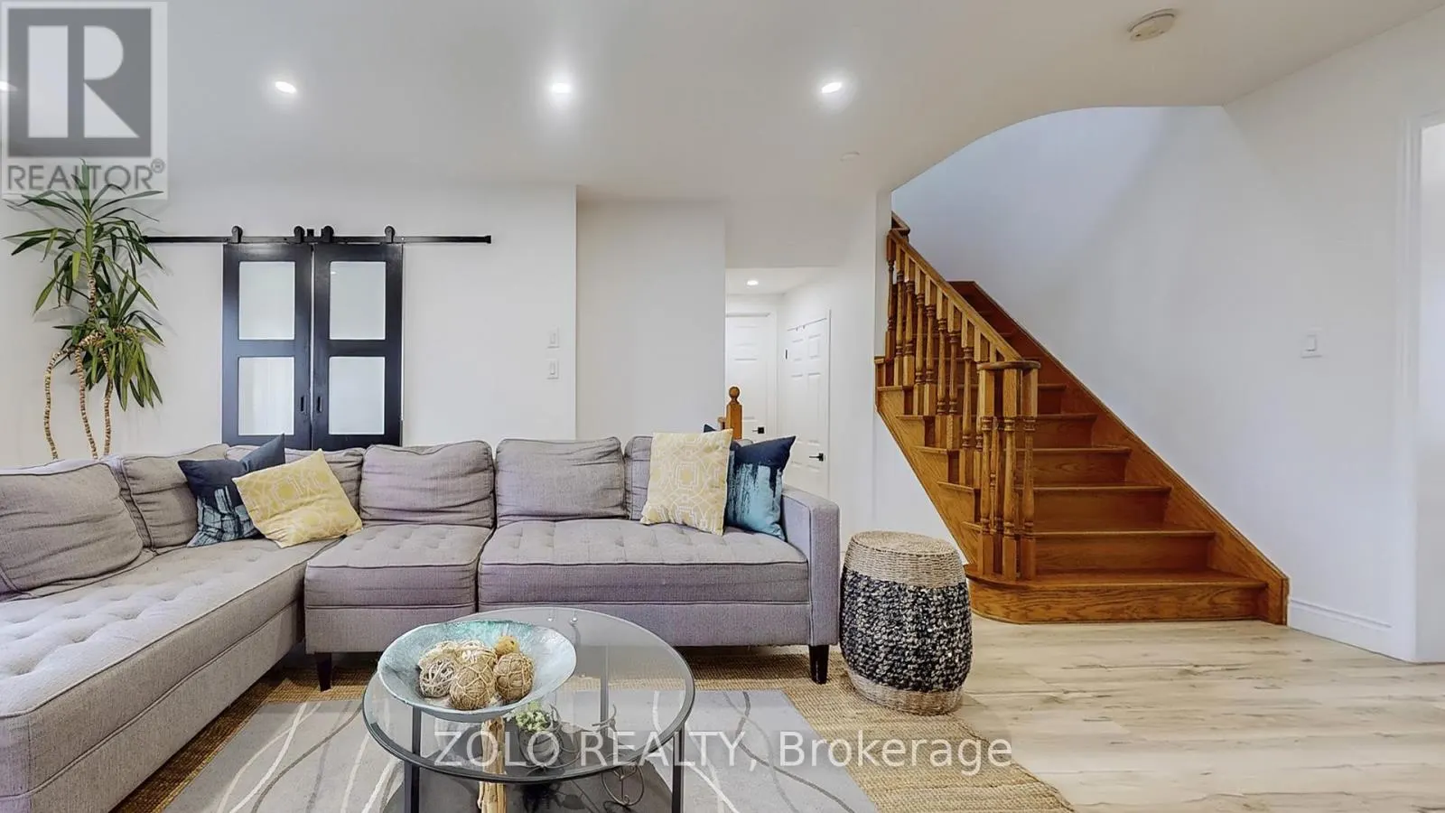 21 RIVER HEIGHTS DRIVE