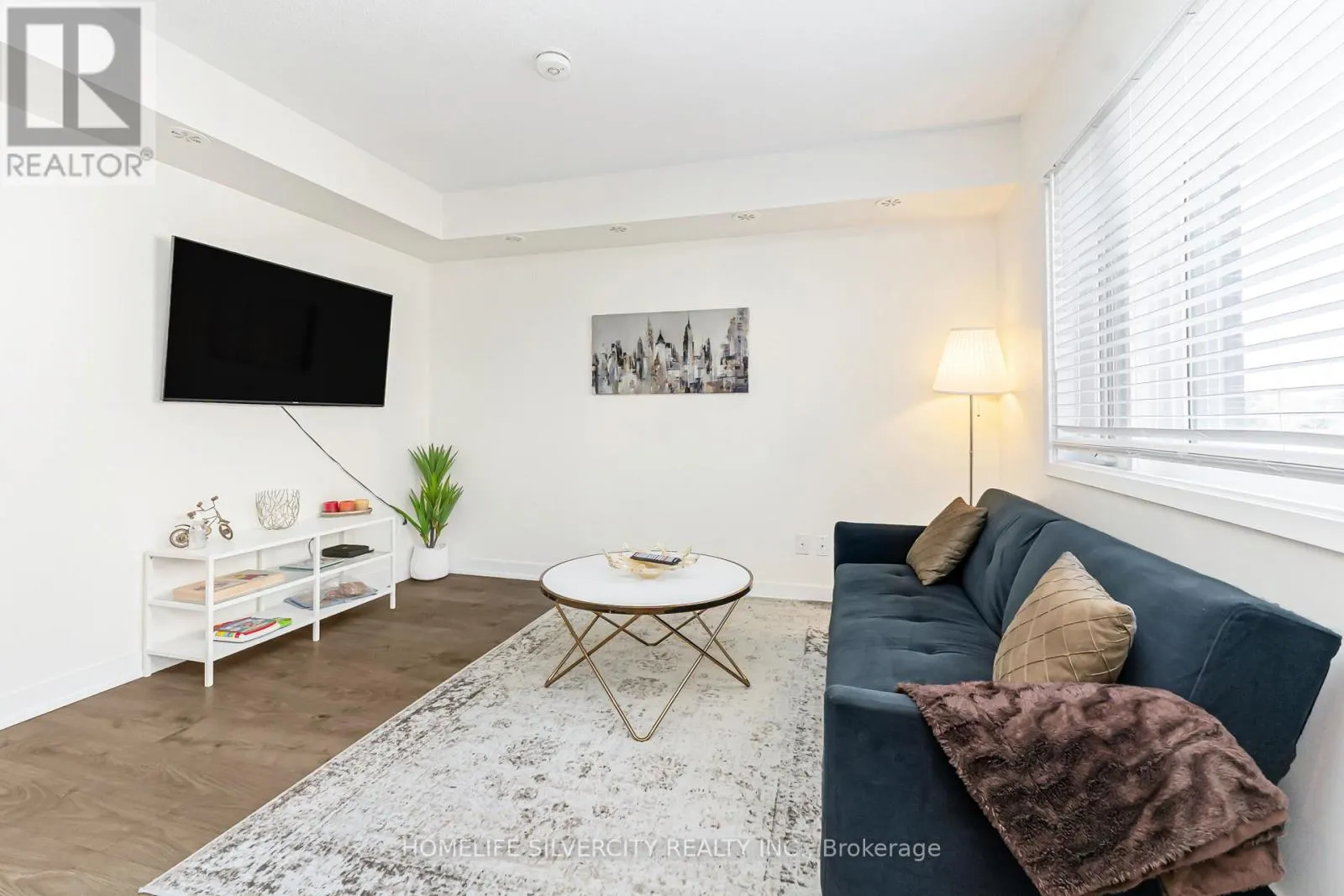 508 - 1127 COOKE BOULEVARD