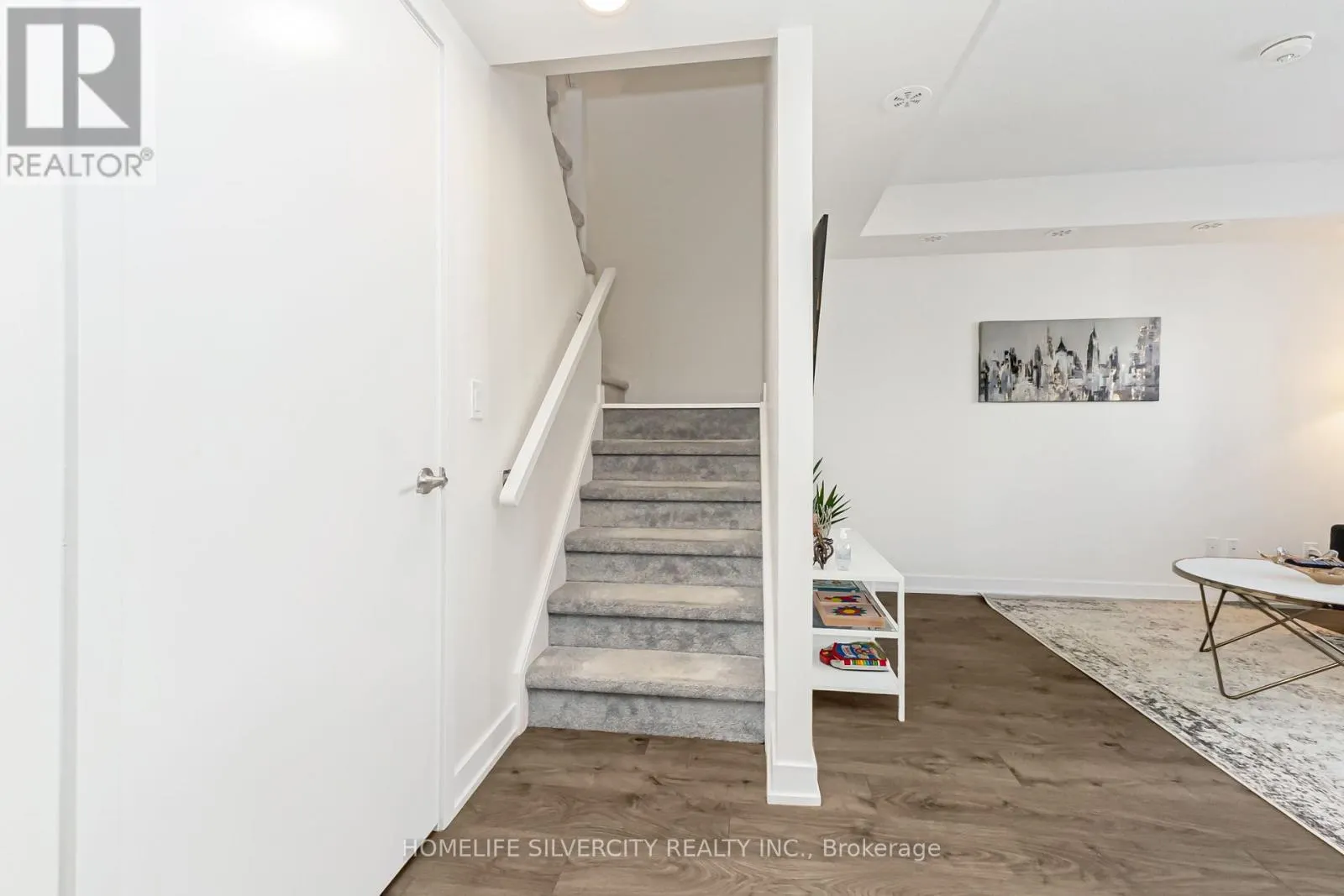 508 - 1127 COOKE BOULEVARD