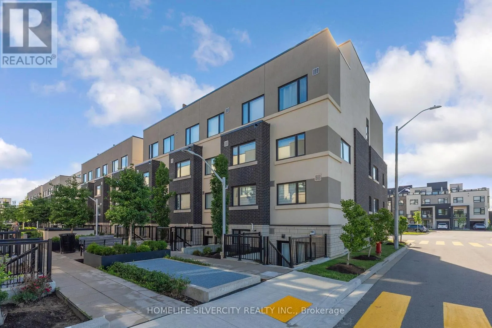 508 - 1127 COOKE BOULEVARD