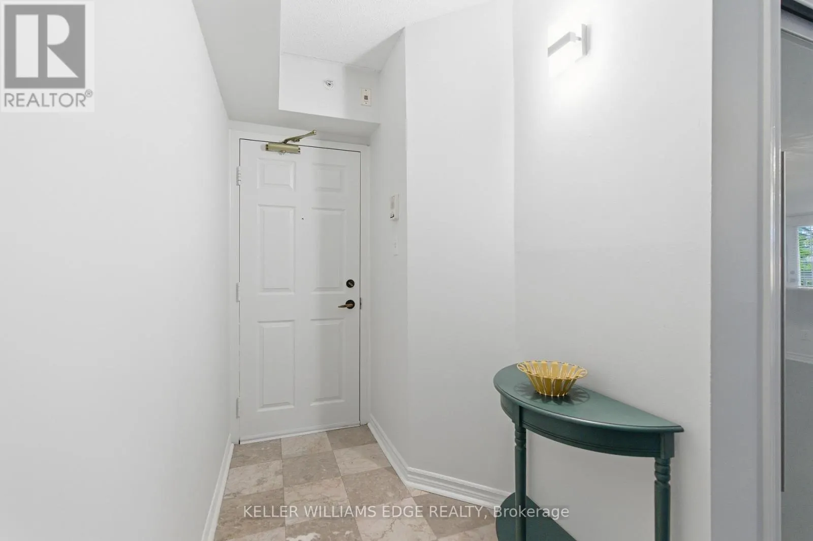 201 - 4013 KILMER DRIVE