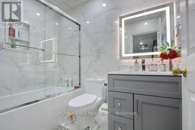 88 RIDGEMORE CRESCENT