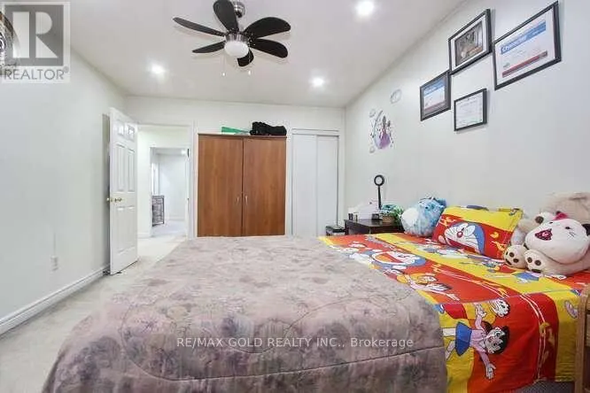 88 RIDGEMORE CRESCENT