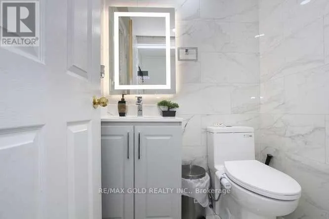 88 RIDGEMORE CRESCENT