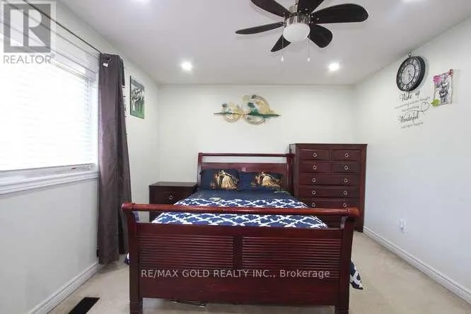 88 RIDGEMORE CRESCENT