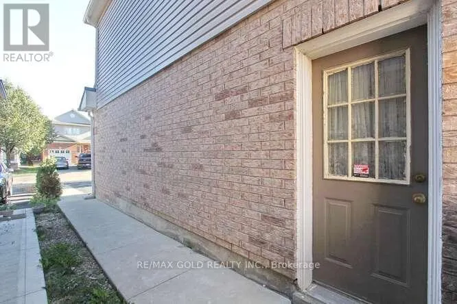 88 RIDGEMORE CRESCENT