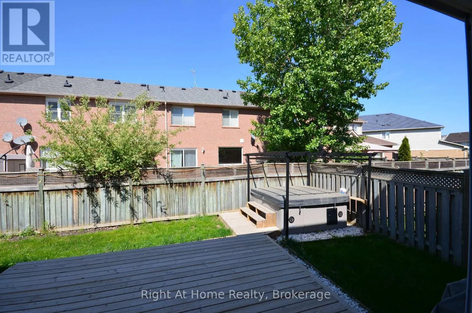 411 CEDAR HEDGE ROAD