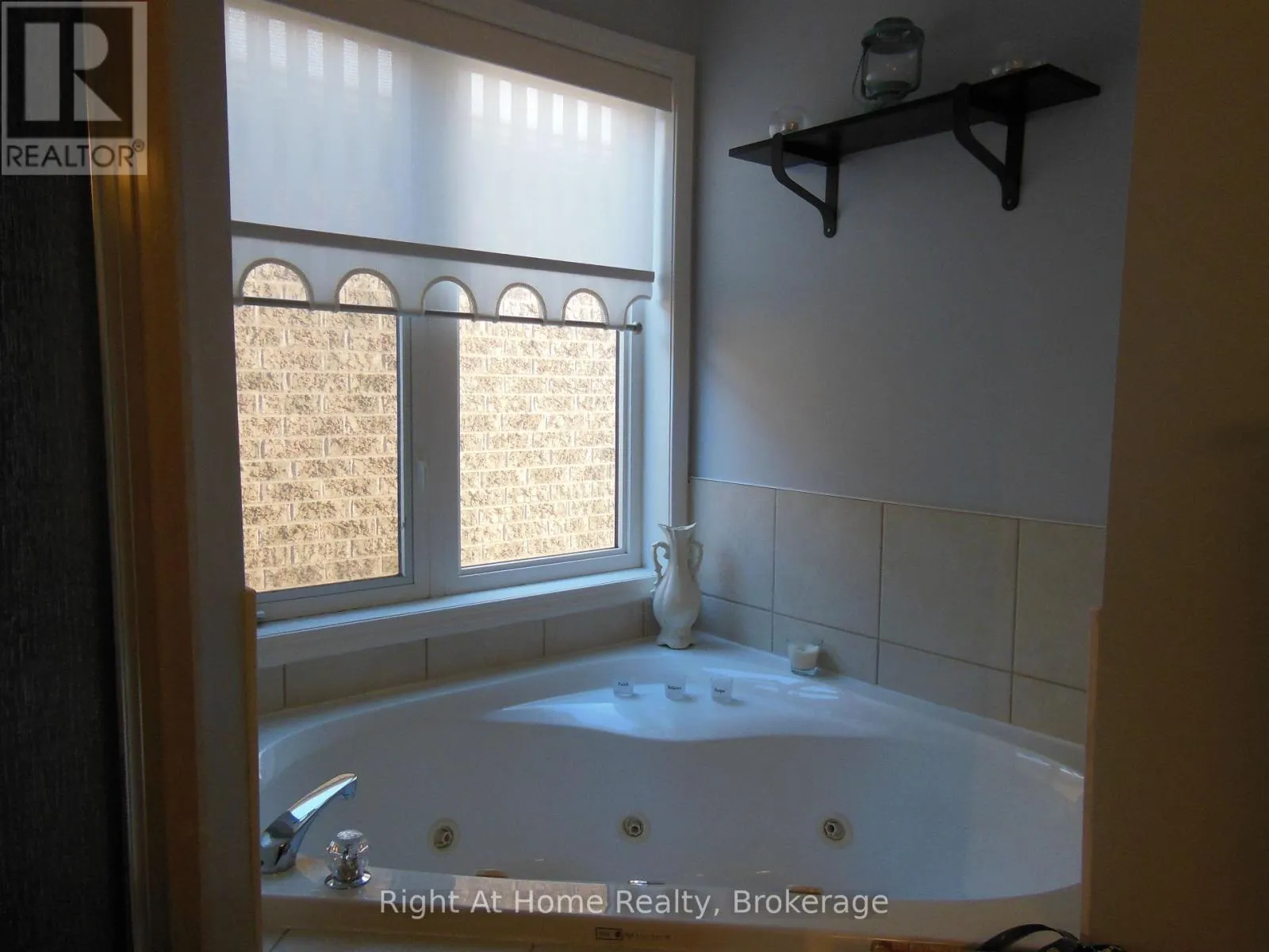 411 CEDAR HEDGE ROAD