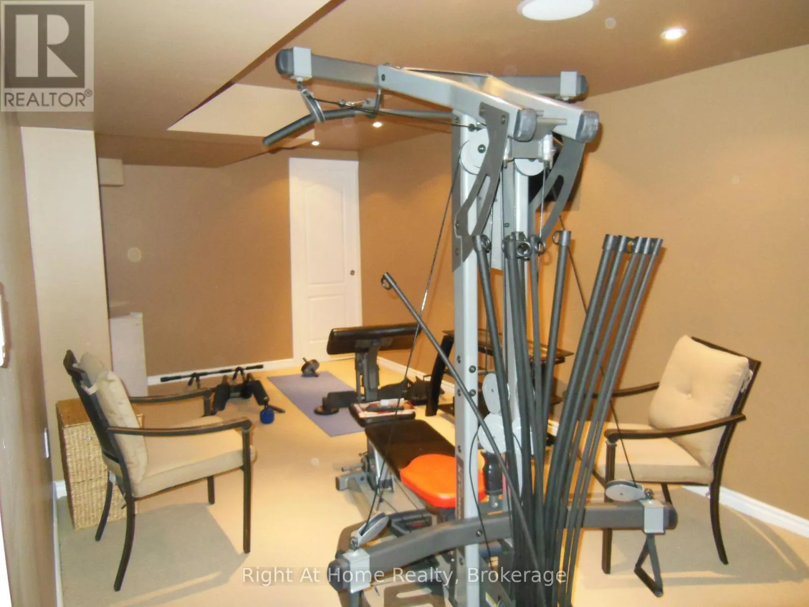 411 CEDAR HEDGE ROAD