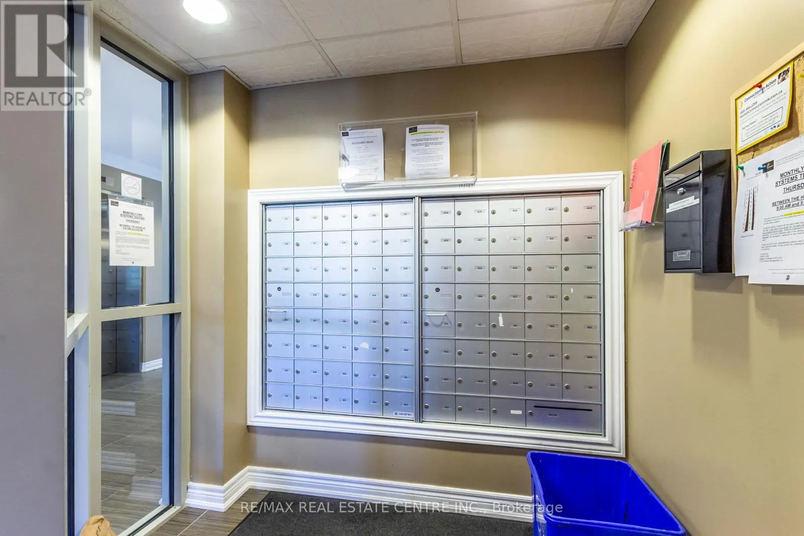 404 - 1421 COSTIGAN ROAD