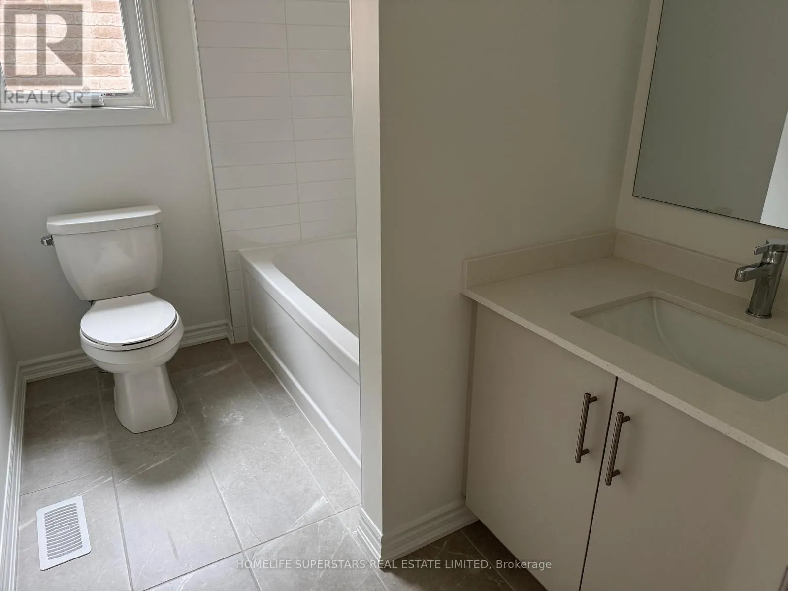 1583 SAVOLINE BOULEVARD