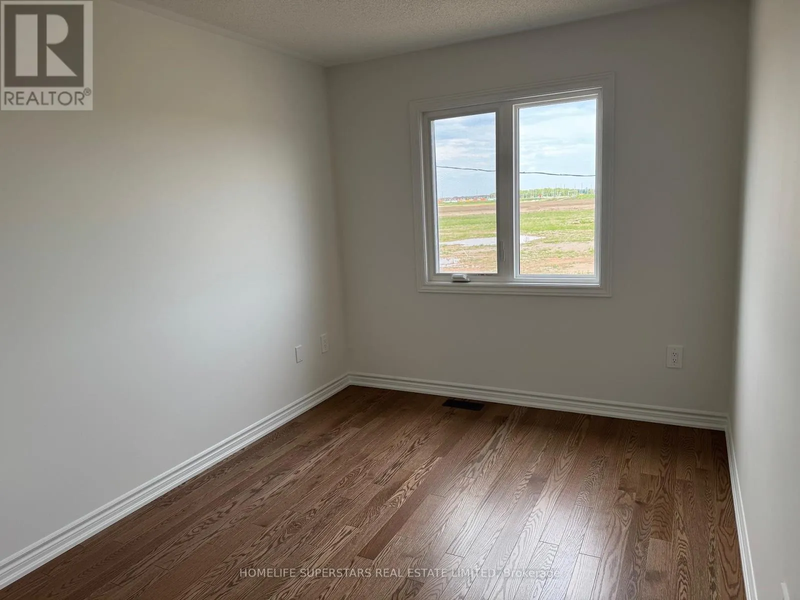 1583 SAVOLINE BOULEVARD