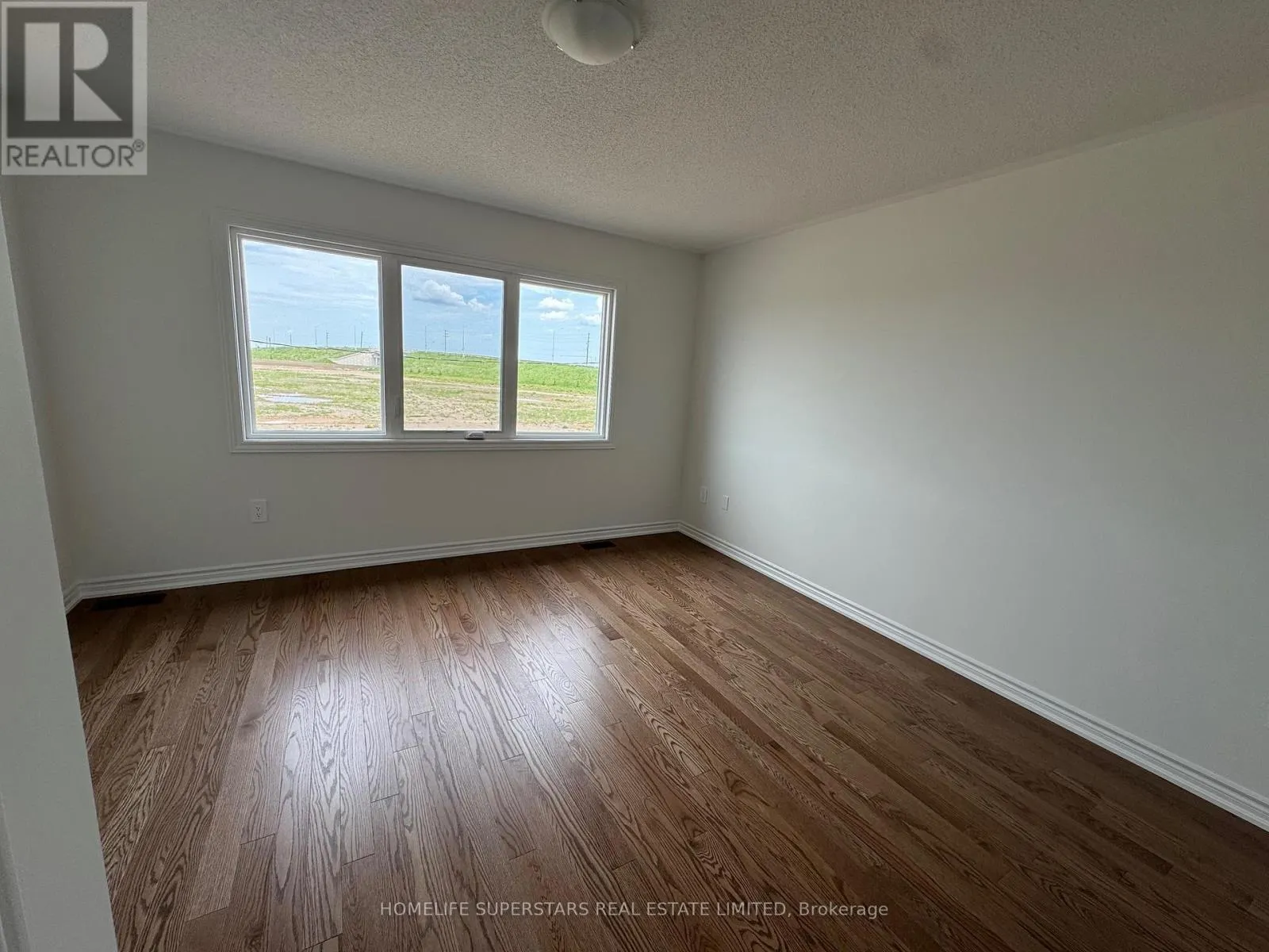 1583 SAVOLINE BOULEVARD