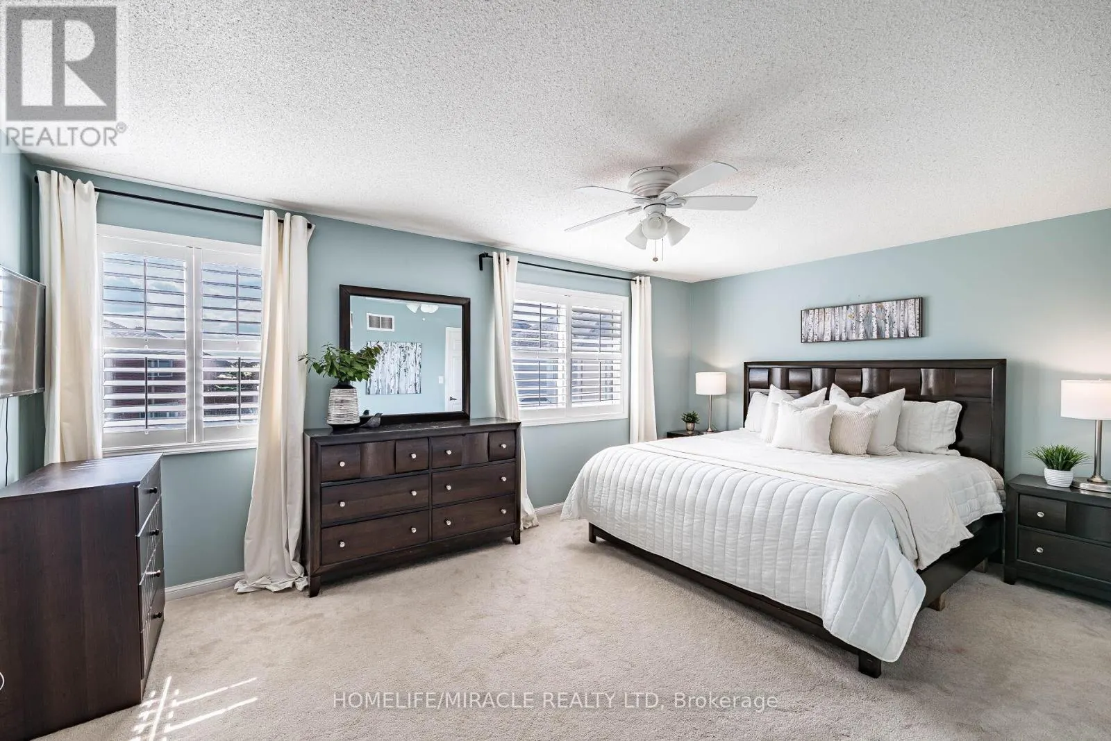 851 BENNETT BOULEVARD