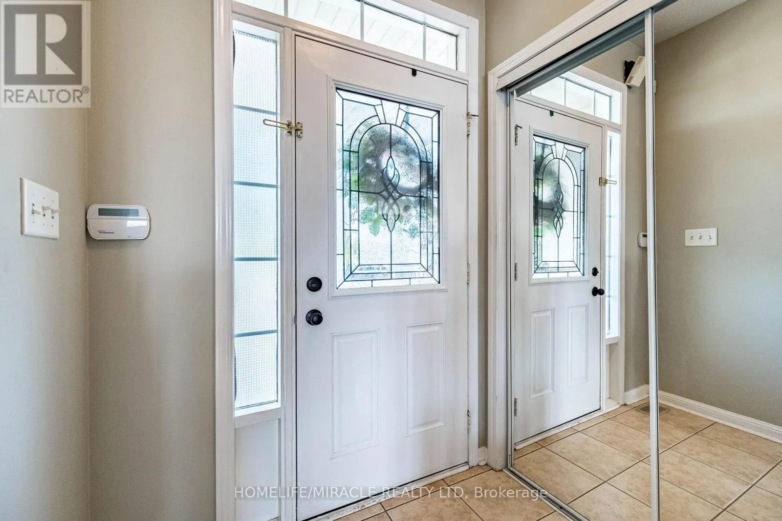 851 BENNETT BOULEVARD