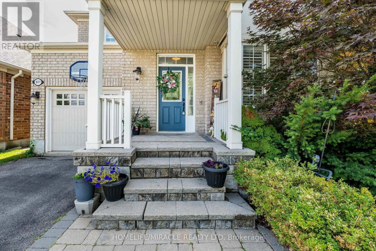 851 BENNETT BOULEVARD