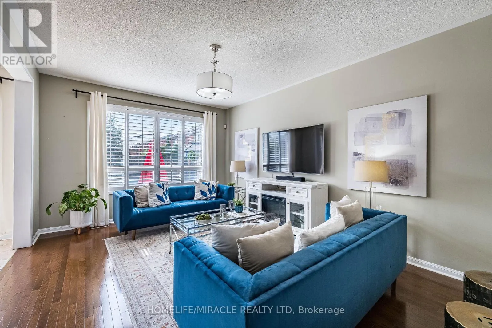 851 BENNETT BOULEVARD