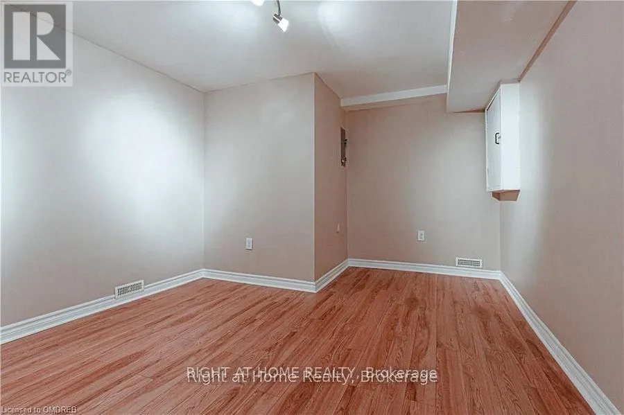 1407 MCDERMOTT WAY N