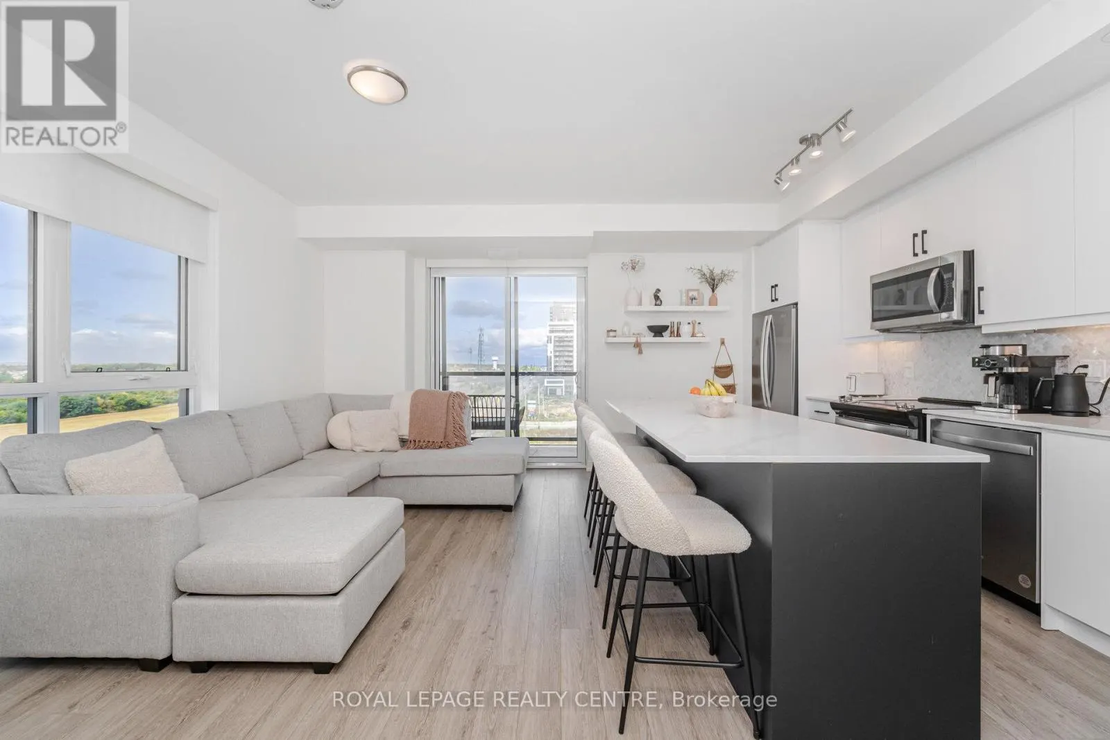 810 - 345 WHEAT BOOM DRIVE