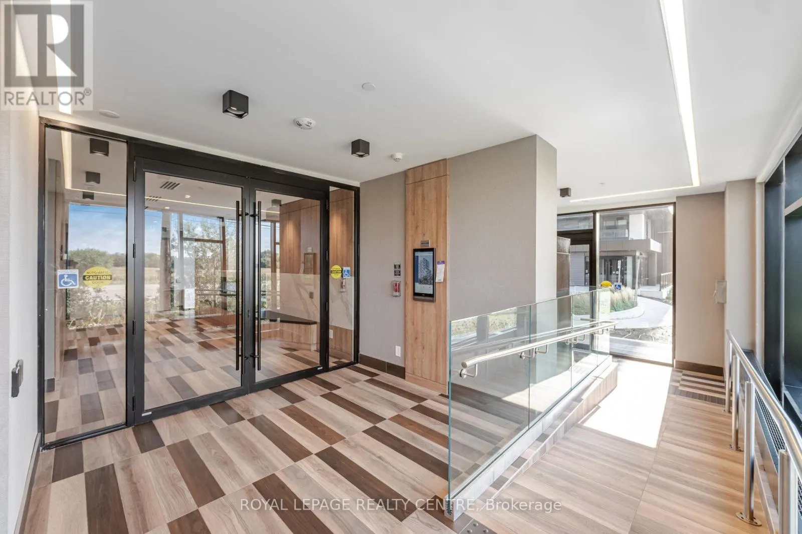 810 - 345 WHEAT BOOM DRIVE