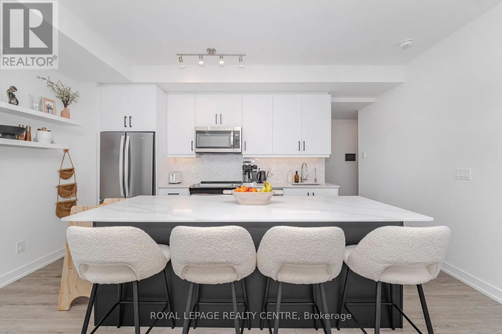 810 - 345 WHEAT BOOM DRIVE