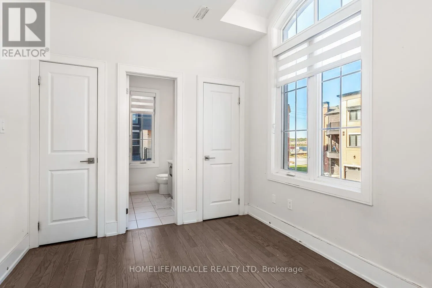 COACH - 3326 MILLICENT AVENUE