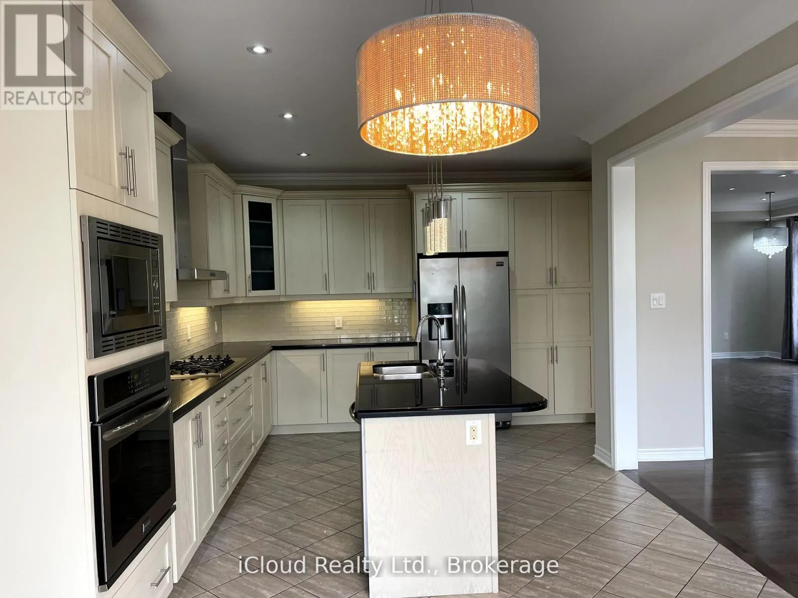 109 KAITTING TRAIL TRAIL