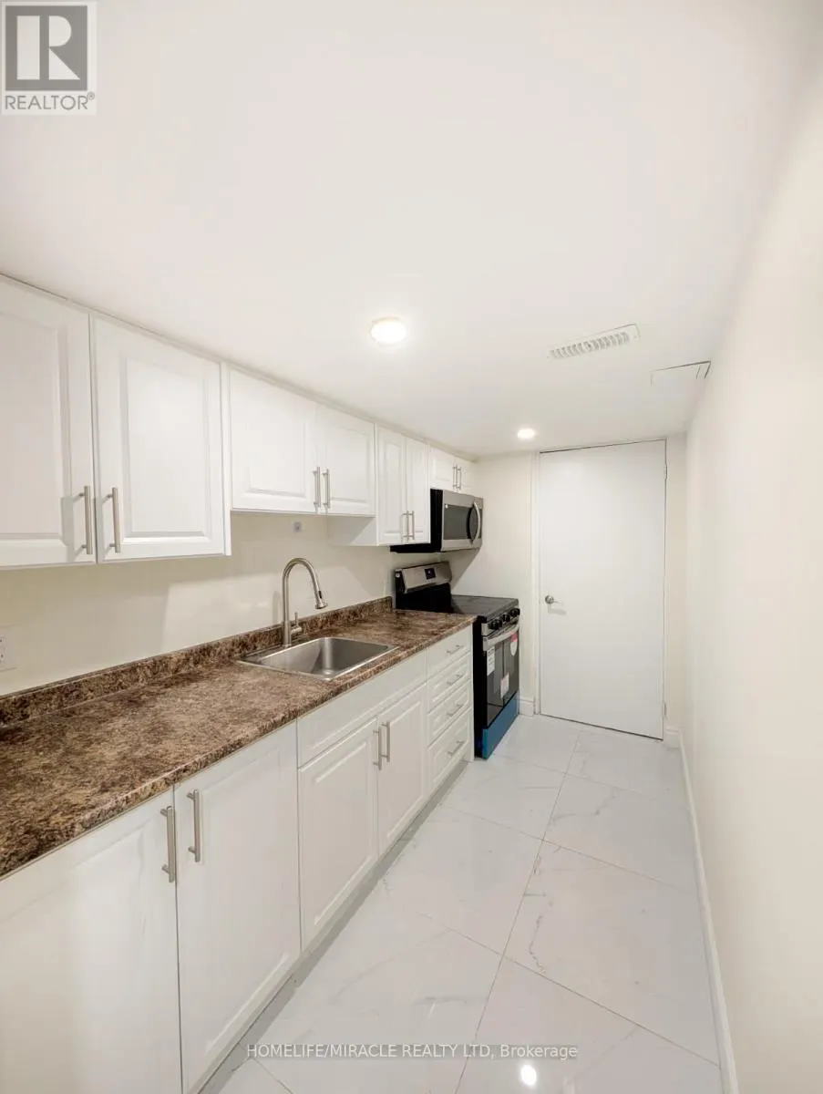 37 CALM WATERS CRESCENT