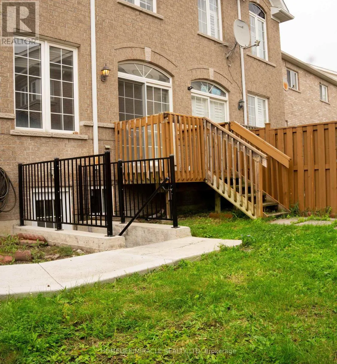 37 CALM WATERS CRESCENT