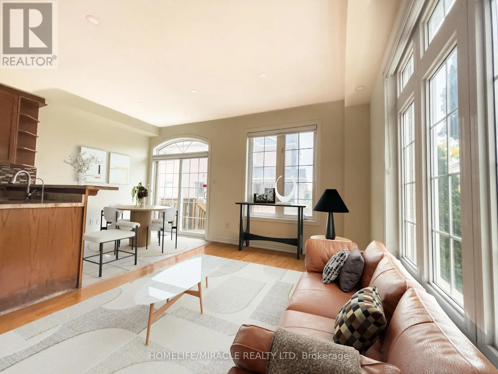 37 CALM WATERS CRESCENT